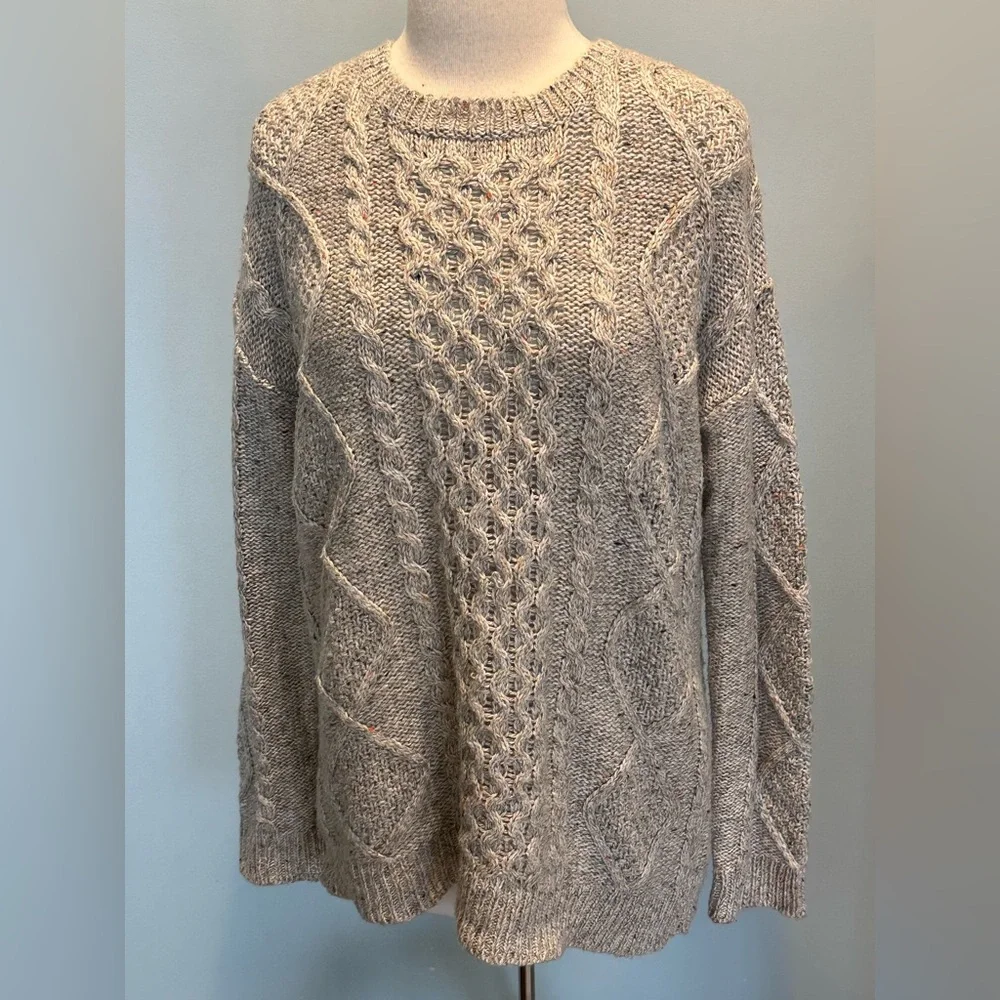 Treasure & Bond CabinCore Cable Knit Wool blend crew neck sweater size Medium
